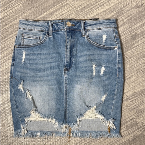 Risen Distressed Denim Mini Skirt Size Large - Picture 1 of 7